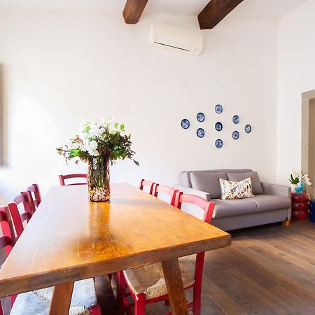 Spacious Apartment By Duomo Florenţa Exterior foto